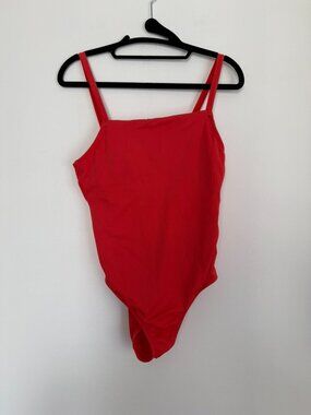 $78 Kona Sol Ribbed Red One Piece Swimsuit Size Small